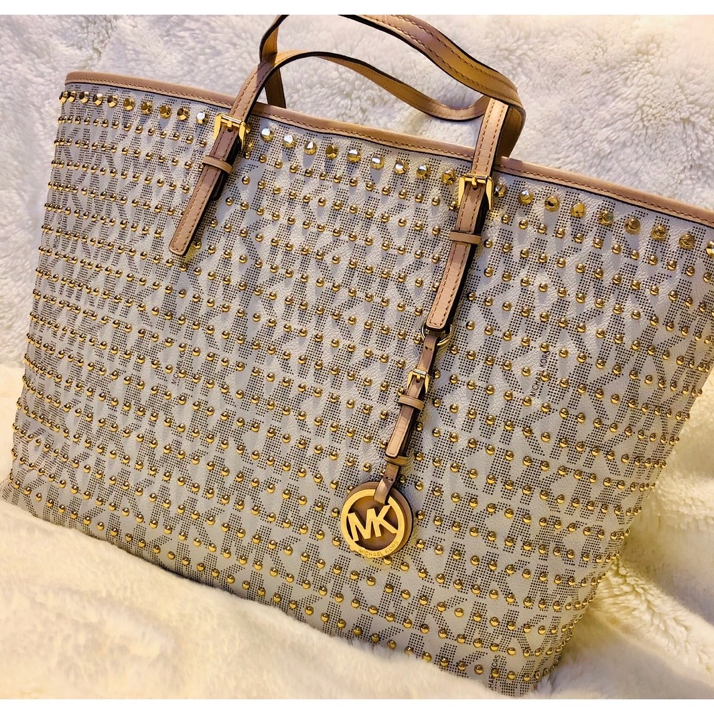 Studded signature vanilla MK logo tote - Picture 2 of 7